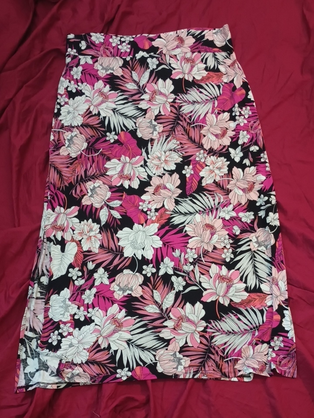 a.n.a Black and Pink Flowered Maxi Skirt Petite XL Like New Spring Summer 🌺